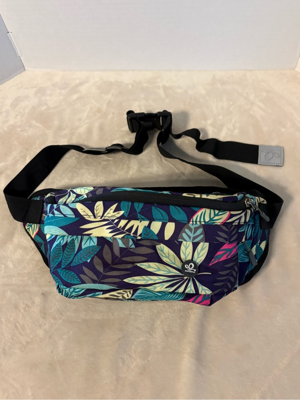 Leaf Print Crossbody Waist Bag - Navy Multicolor